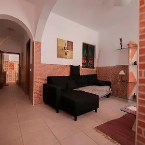 Algarve Typical Downtown House Apartment