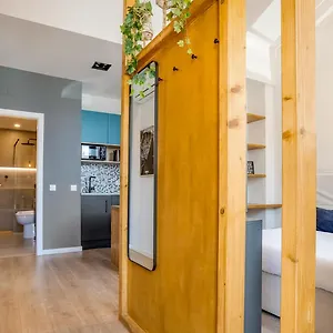 Hostellicious Apartment